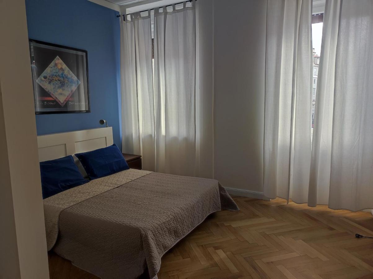 Piazza Goldoni Rooms Trieste Exterior foto